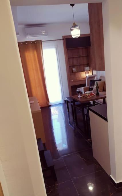 Διαμέρισμα Xenofon's Cozy *